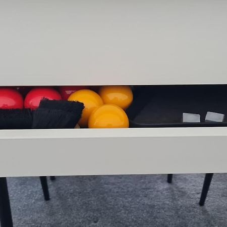 Apartmán Large 4 Bed EDI Exteriér fotografie
