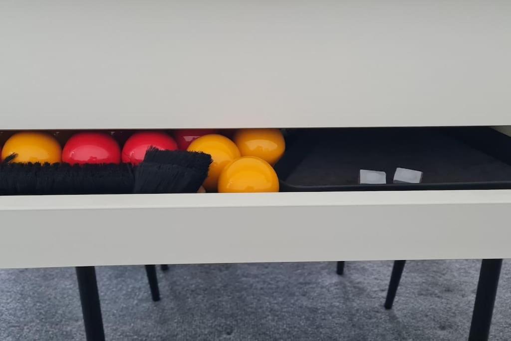 Apartmán Large 4 Bed EDI Exteriér fotografie